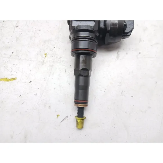 Inyector para Seat Ibiza Iii (6L1)