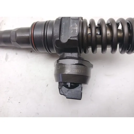 Inyector para Seat Ibiza Iii (6L1)