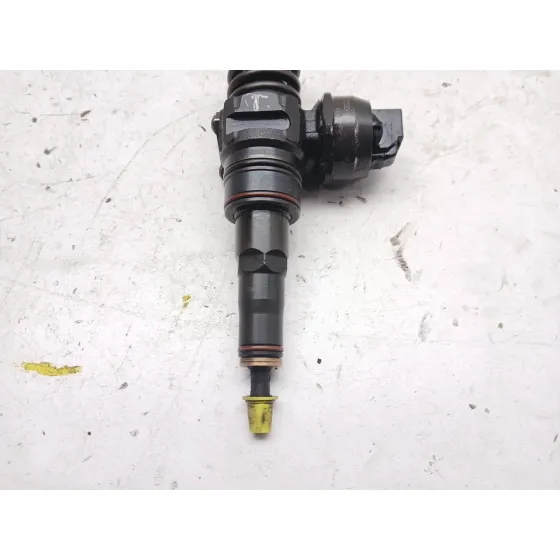 Inyector para Seat Ibiza Iii (6L1)