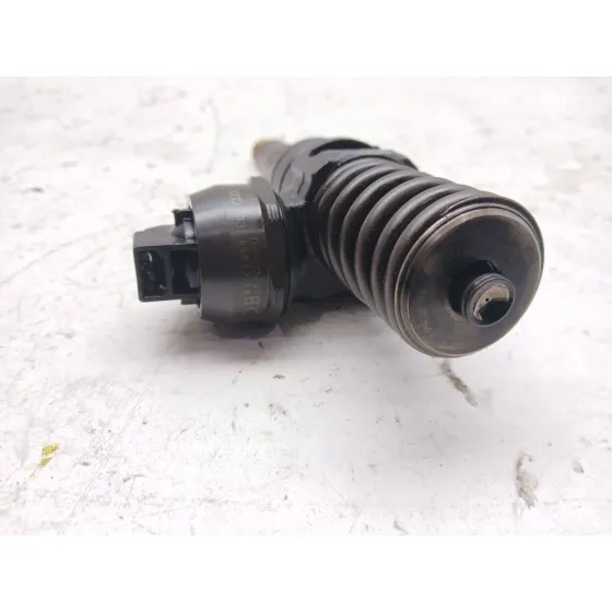 Inyector para Seat Ibiza Iii (6L1)