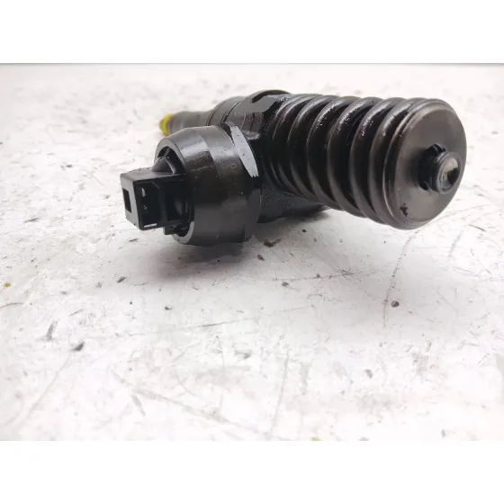 Inyector para Seat Ibiza Iii (6L1)