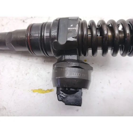 Inyector para Seat Ibiza Iii (6L1)