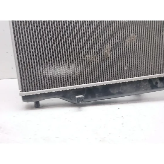 Radiador Agua para Mazda 3 Lim. ()