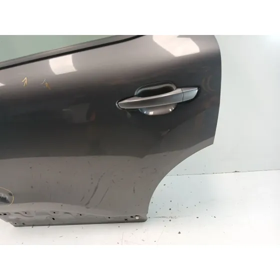 Puerta Trasera Izquierda para Citroën C4 Iii (Ba_, Bb_, Bc_)