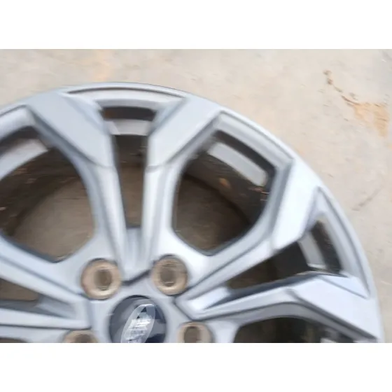 Llanta para Ford Focus Iv (Hn)