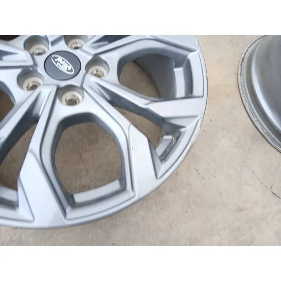 Llanta para Ford Focus Iv (Hn)