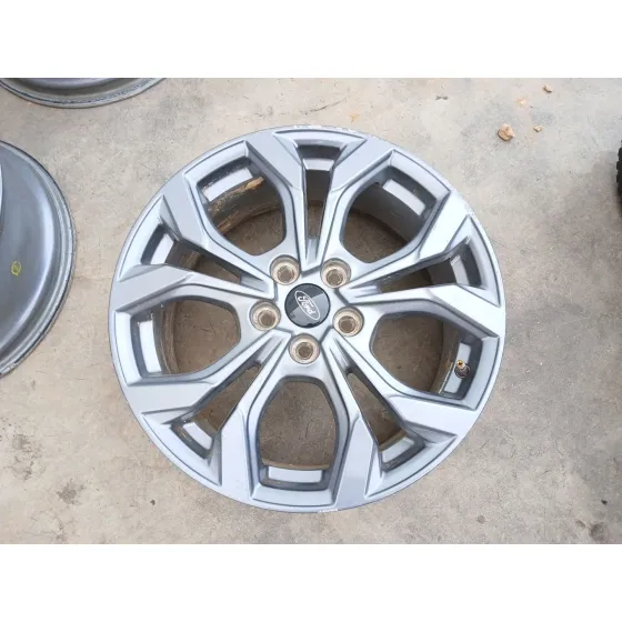 Llanta para Ford Focus Iv (Hn)