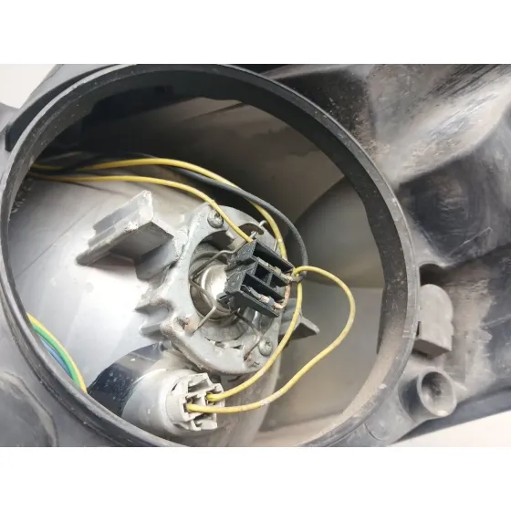 Faro Derecho para Peugeot 207/207+ (Wa_, Wc_)