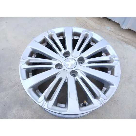 Llanta para Peugeot 208 I (Ca_, Cc_)