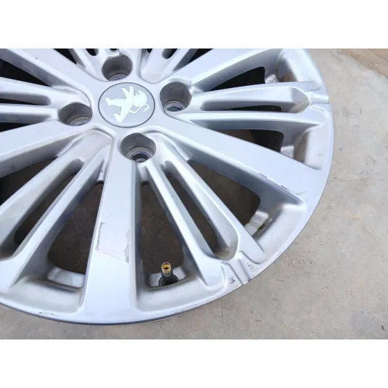 Llanta para Peugeot 208 I (Ca_, Cc_)