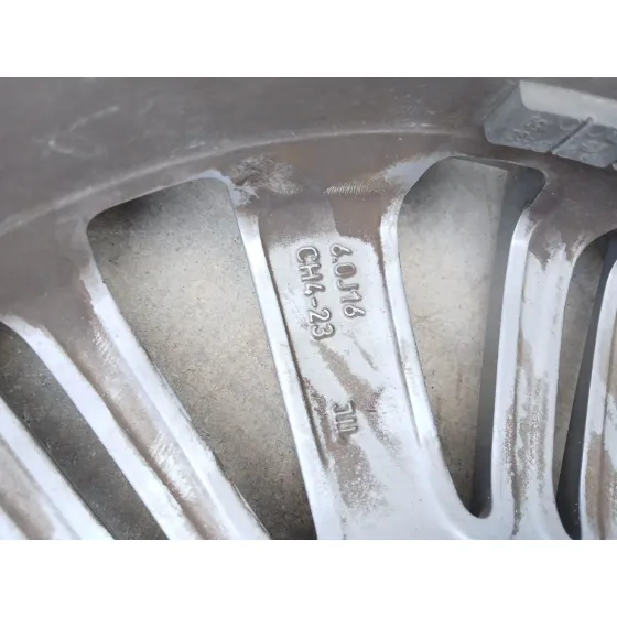 Llanta para Peugeot 208 I (Ca_, Cc_)