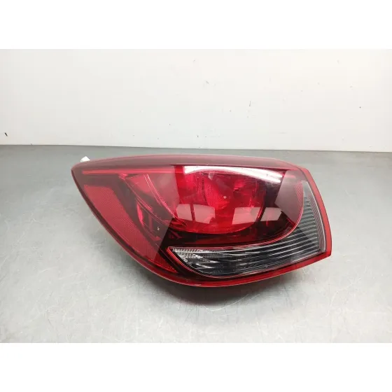 Piloto Trasero Izquierdo para Mazda 2 Hatchback (Dl, Dj)