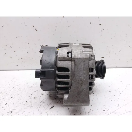 Alternador para Mercedes-Benz Clase C T-Model (S203)