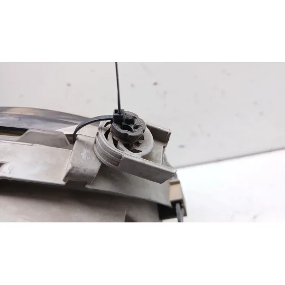 Faro Derecho para Mercedes-Benz Clase C T-Model (S203)