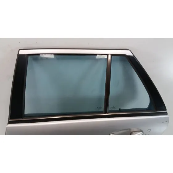 Puerta Trasera Izquierda para Mercedes-Benz Clase C T-Model (S203)