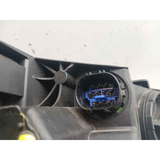 Faro Izquierdo para Kia Stonic (Yb)