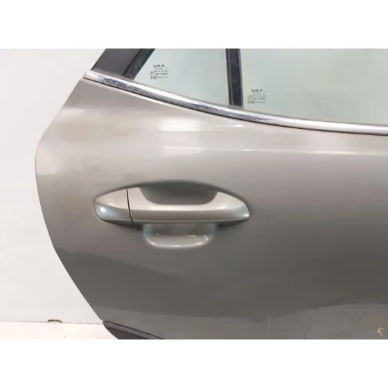 Puerta Trasera Derecha para Kia Stonic (Yb)
