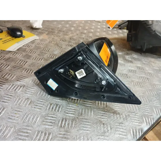 Retrovisor Izquierdo para Kia Stonic (Yb)