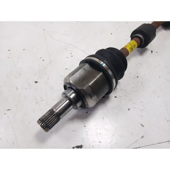 Transmision Delantera Derecha para Kia Stonic (Yb)