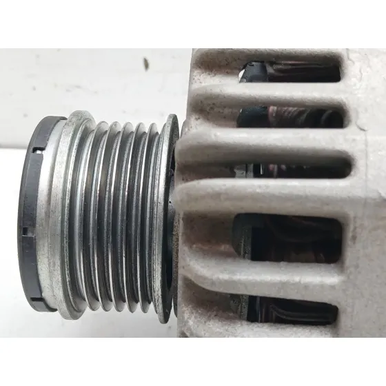 Alternador para Opel Corsa D (S07)