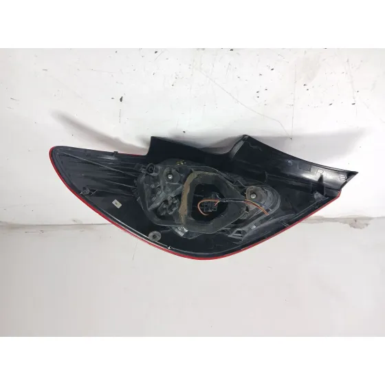 Piloto Trasero Derecho para Opel Corsa D (S07)
