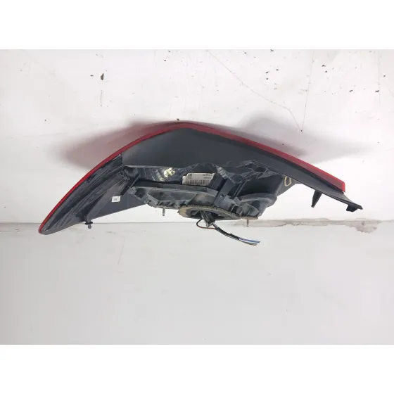 Piloto Trasero Derecho para Opel Corsa D (S07)