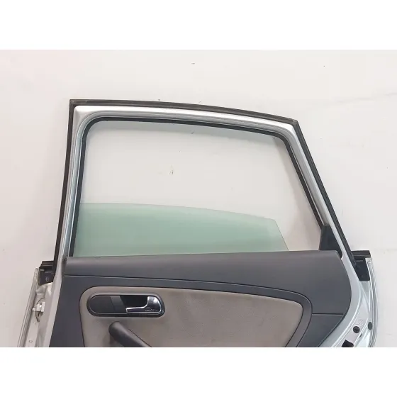 Puerta Trasera Derecha para Seat Ibiza Iii (6L1)