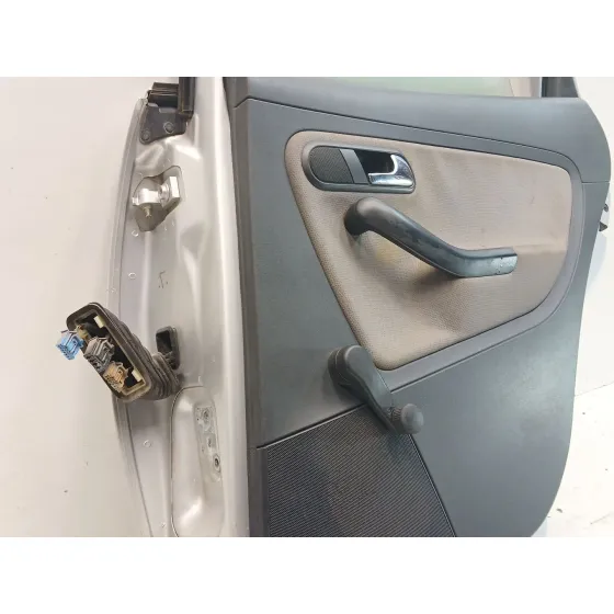 Puerta Trasera Derecha para Seat Ibiza Iii (6L1)