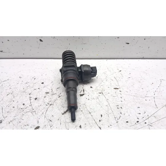 Inyector para Seat Ibiza Iii (6L1)