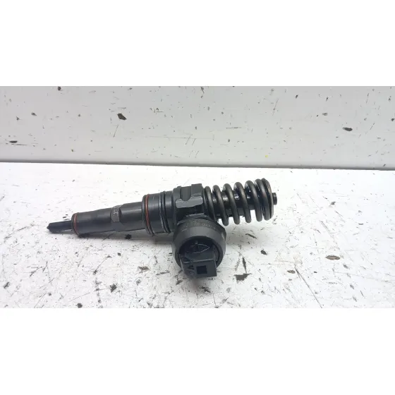 Inyector para Seat Ibiza Iii (6L1)