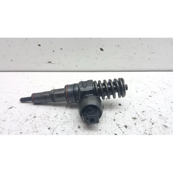 Inyector para Seat Ibiza Iii (6L1)