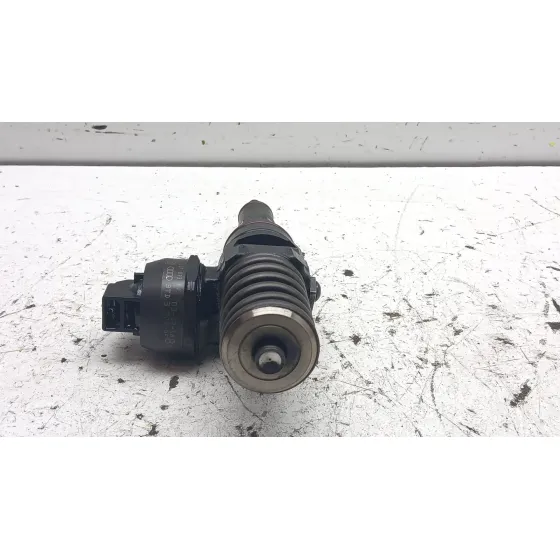 Inyector para Seat Ibiza Iii (6L1)