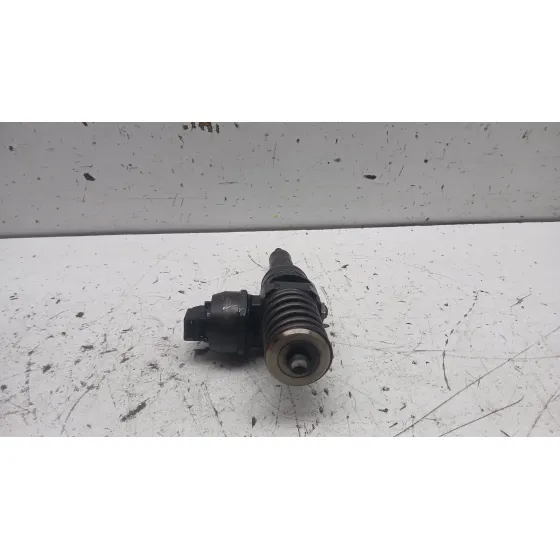 Inyector para Seat Ibiza Iii (6L1)