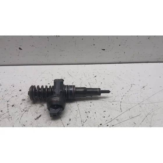 Inyector para Seat Ibiza Iii (6L1)