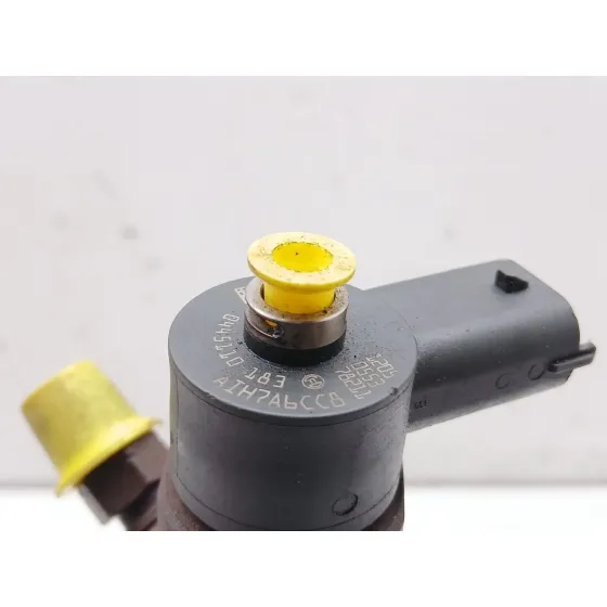 Inyector para Opel Corsa D (S07)