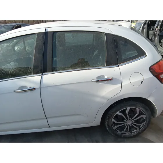 Puerta Trasera Izquierda para Citroën C3 Ii (Sc_)