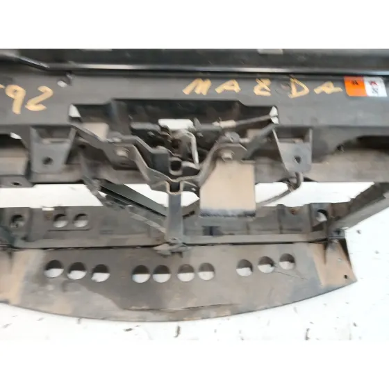 Panel Frontal para Mazda 3 Sedan (Bl)
