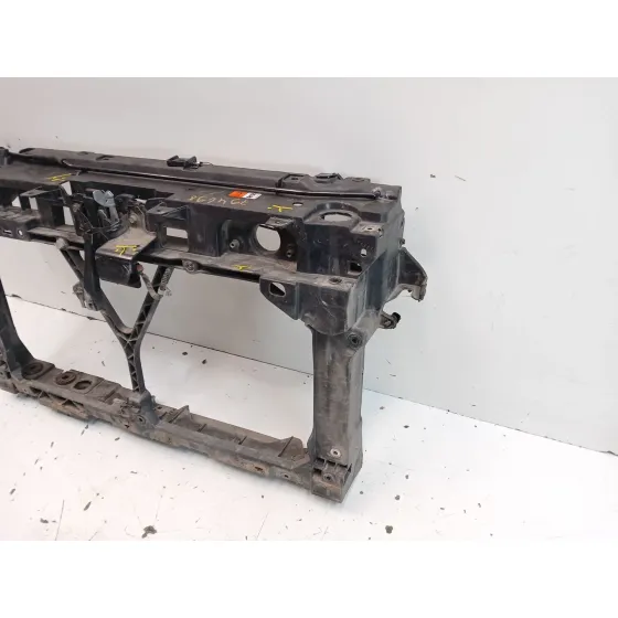 Panel Frontal para Mazda 3 Sedan (Bl)