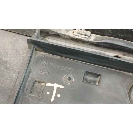 Paragolpes Delantero para Citroën C4 I Sedan