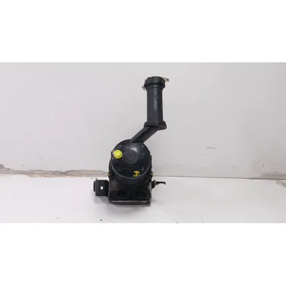 Bomba Direccion para Citroën C4 I Sedan