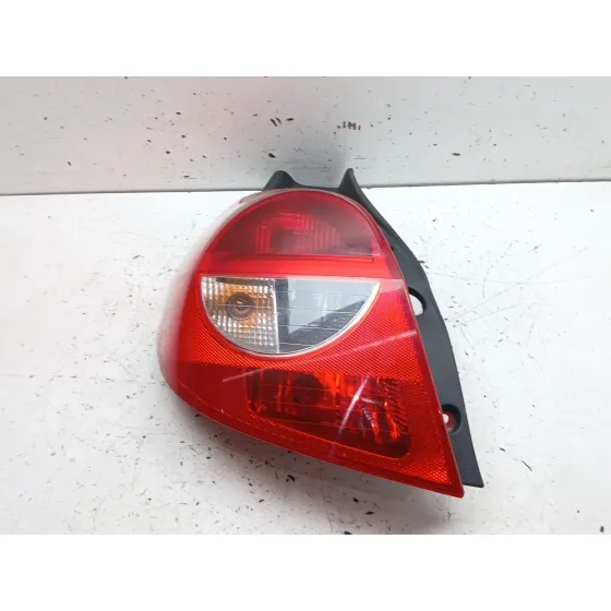 Piloto Trasero Izquierdo para Renault Clio Iii (Br0/1, Cr0/1)