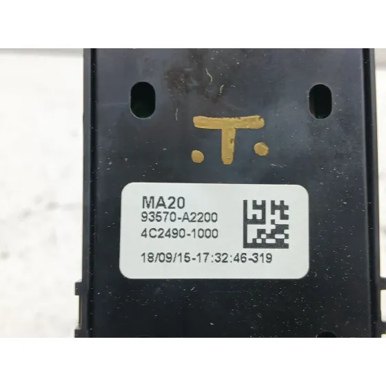Mando Elevalunas Delantero Izquierdo para Kia Cee'd (Jd)