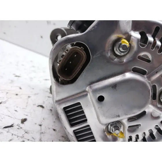 Alternador para Suzuki Swift Iii (Mz, Ez)