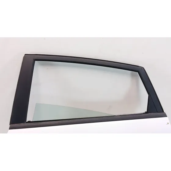 Puerta Trasera Izquierda para Ford Fiesta (Ccn)