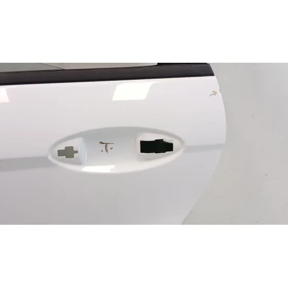 Puerta Trasera Izquierda para Ford Fiesta (Ccn)