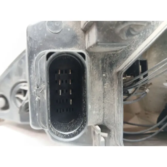 Faro Derecho para Ford Focus I (Daw, Dbw)
