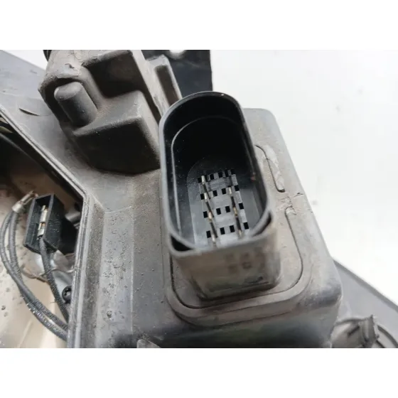 Faro Izquierdo para Ford Focus I (Daw, Dbw)