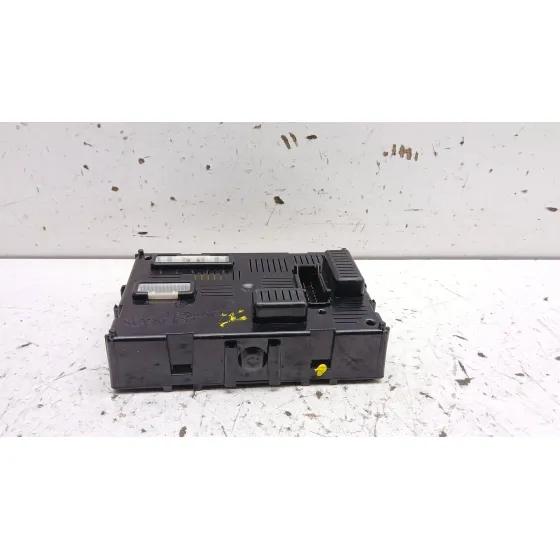Caja Reles / Fusibles para Renault Clio Iii (Br0/1, Cr0/1)
