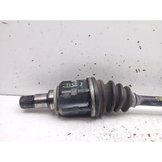 Transmision Delantera Izquierda para Toyota Avensis (_T25_)