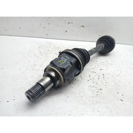 Transmision Delantera Izquierda para Toyota Avensis (_T25_)